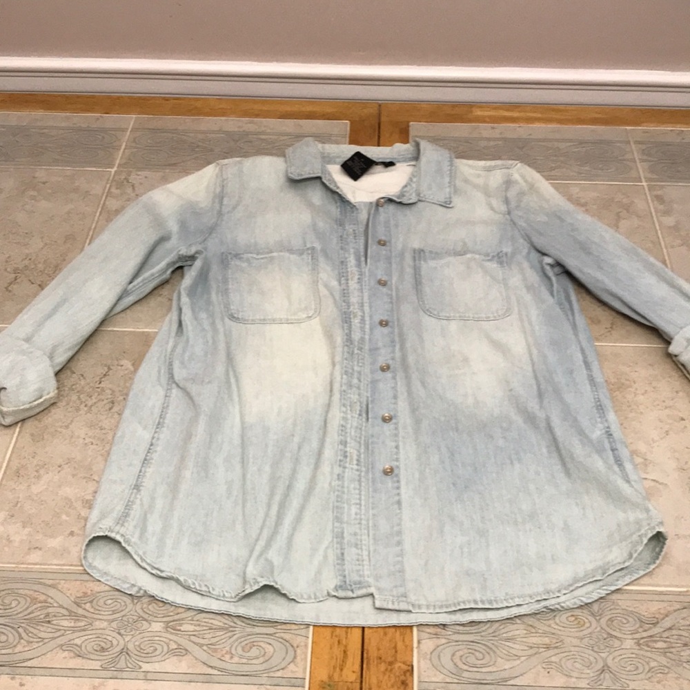 Calvin Klein Jeans Women’s button down shirt